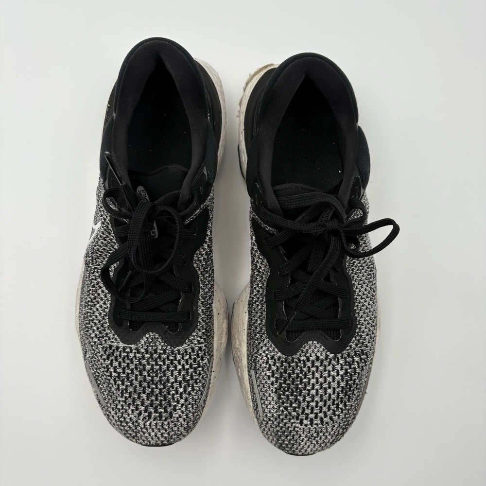 Nike ZoomX Invincible Run Flyknit 1 Men's Size 11 Grey Fog Black Shoes - Picture 3 of 12